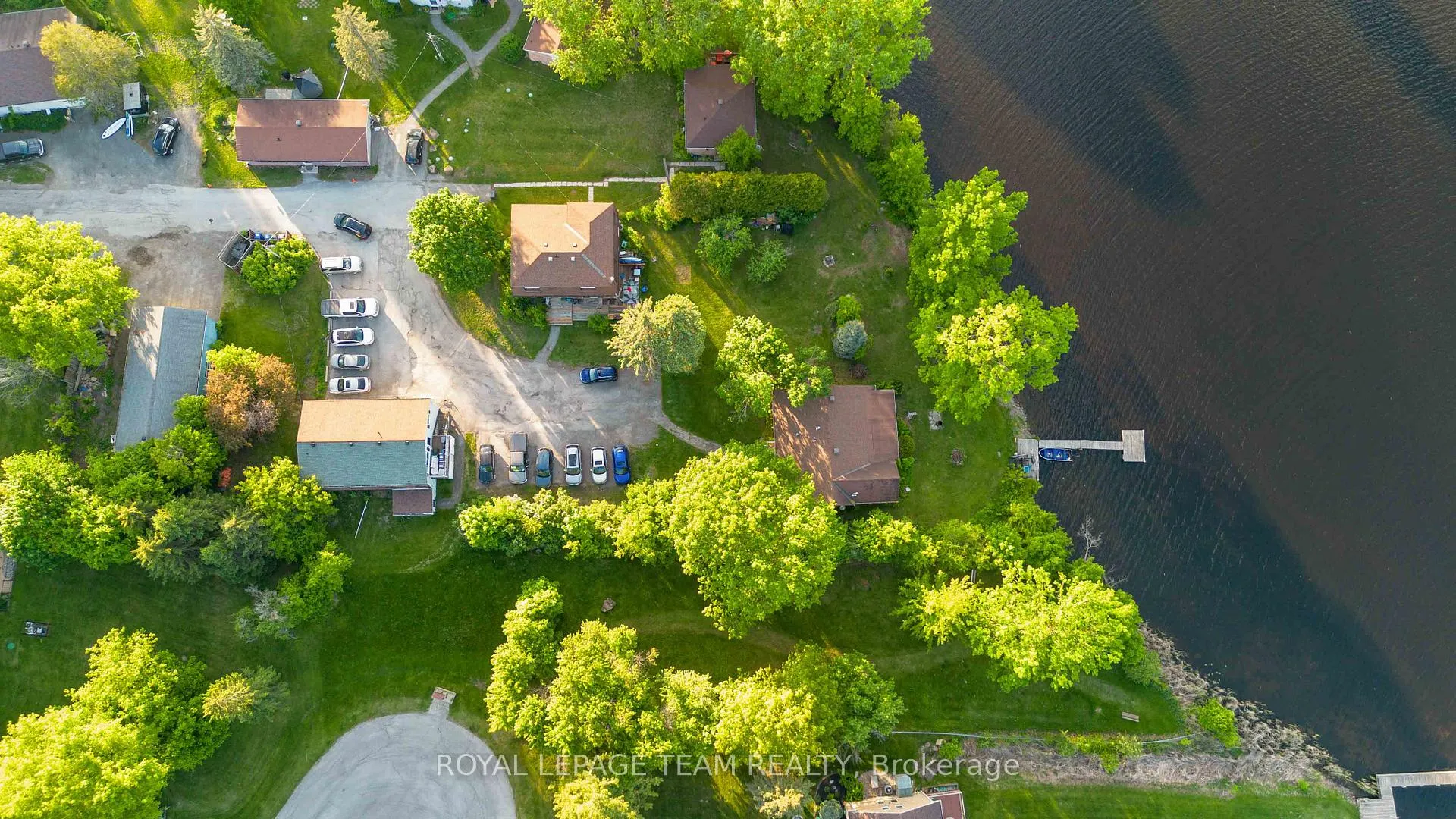 Photo 7 of 1086-1099 Antochi Lane, Ottawa, Manotick South to Roger Stevens — HOMEH