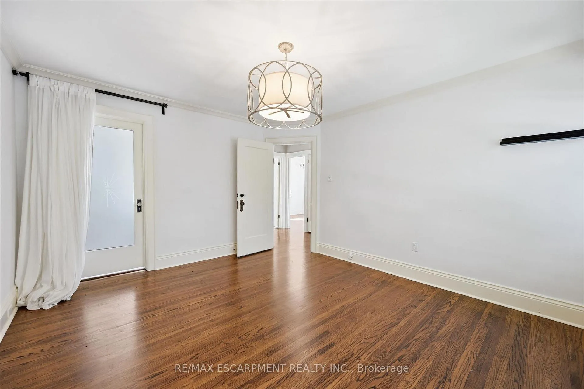 Photo 17 of 73 Dromore Crescent, Hamilton, Westdale — HOMEH