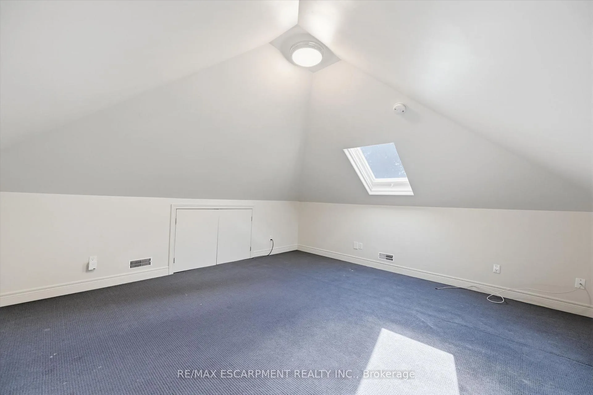 Photo 25 of 73 Dromore Crescent, Hamilton, Westdale — HOMEH