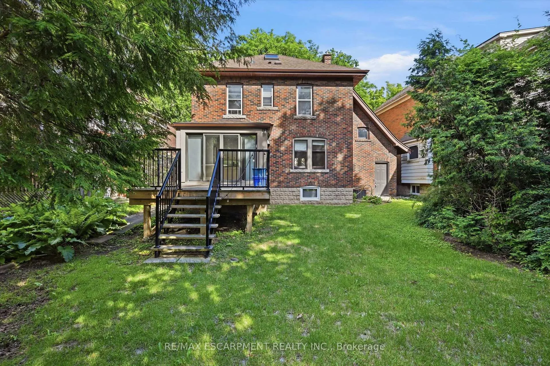 Photo 32 of 73 Dromore Crescent, Hamilton, Westdale — HOMEH