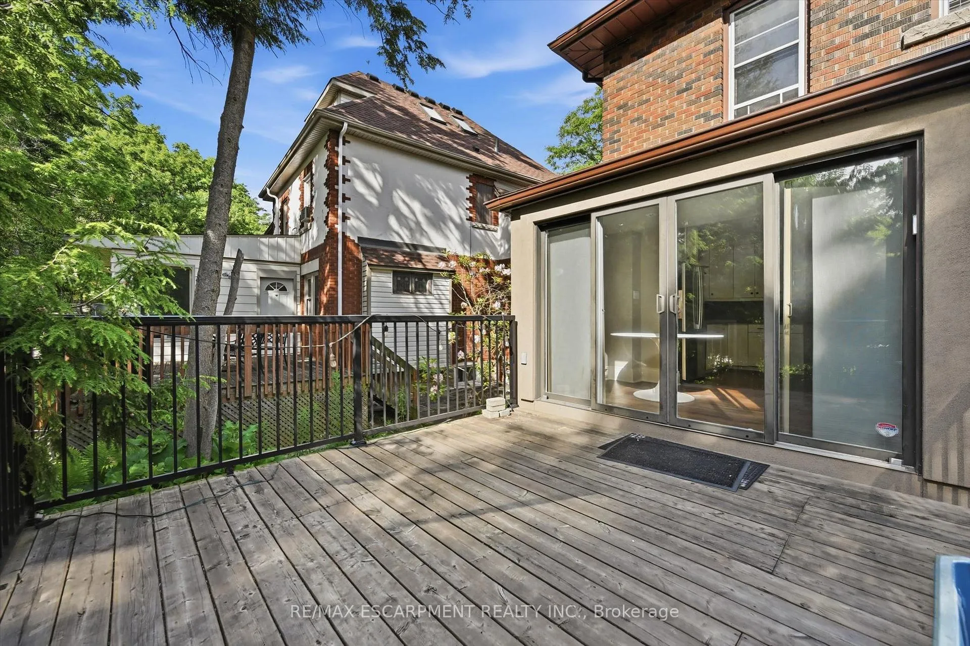 Photo 33 of 73 Dromore Crescent, Hamilton, Westdale — HOMEH