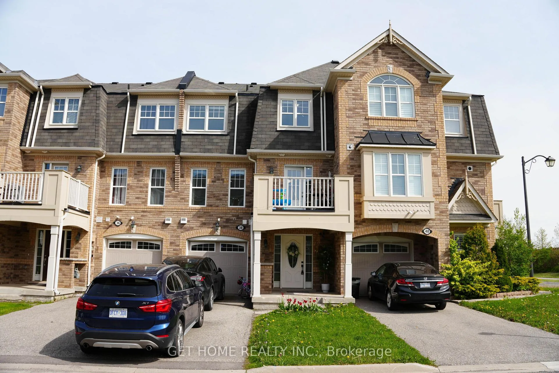 Photo 1 of 38 Suitor Court, Milton, Willmott — HOMEH