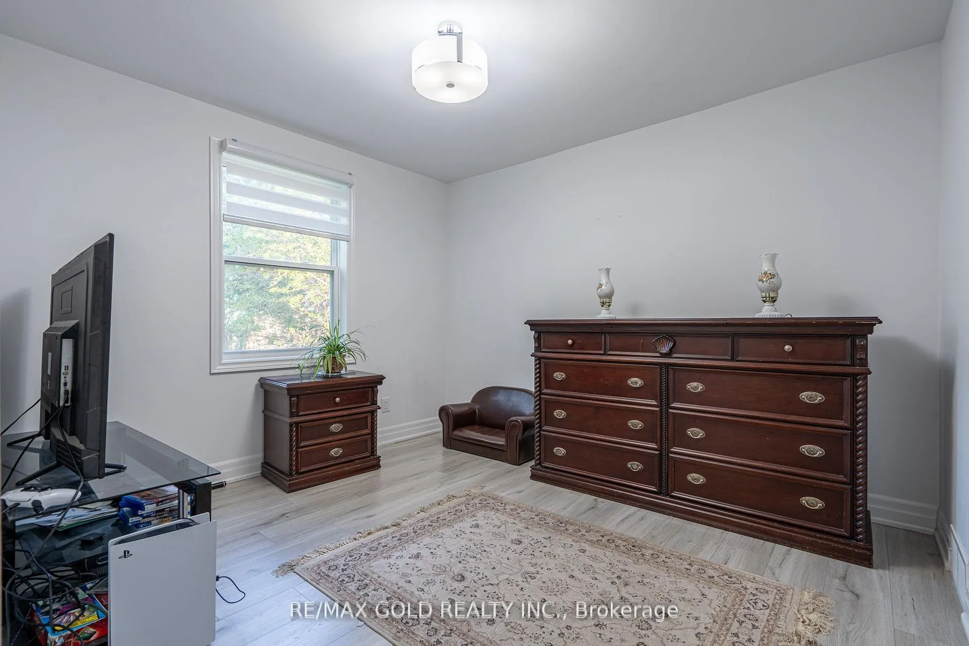 Photo 12 of 2015 Stanfield Road, Mississauga, Lakeview — HOMEH