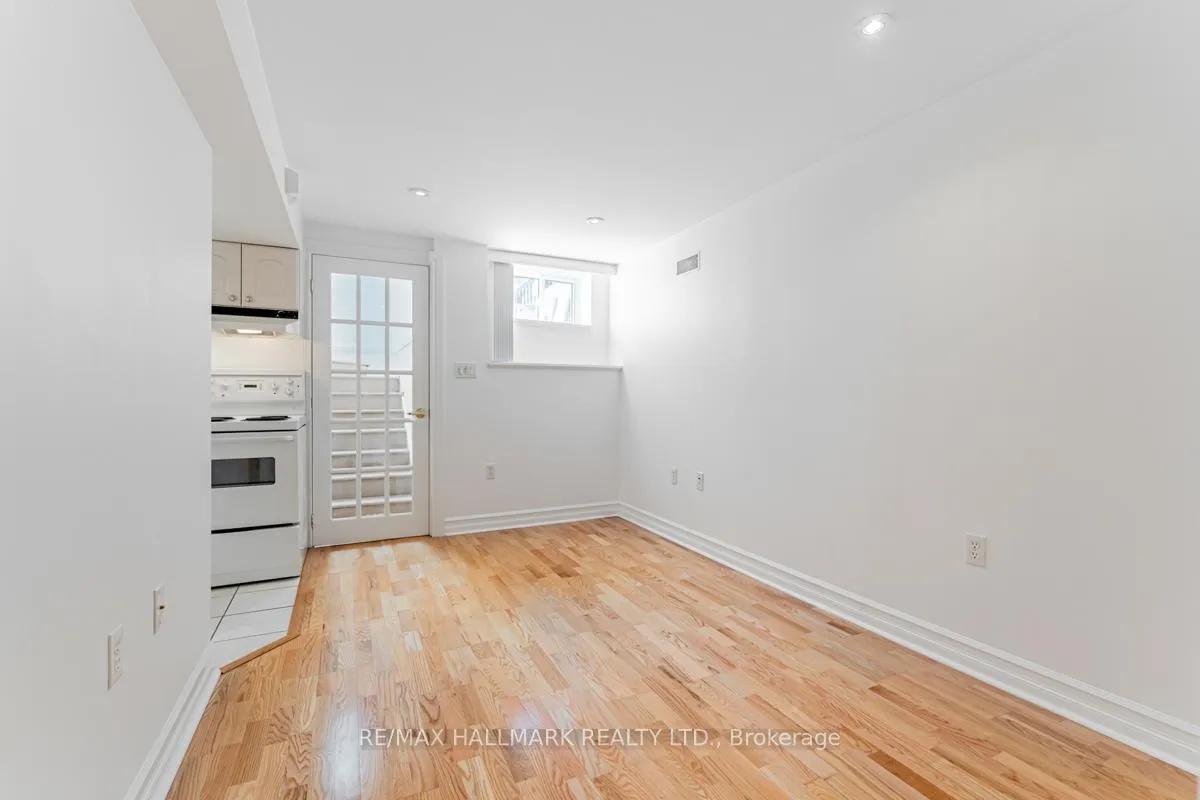 Photo 12 of Unit 2, 47 Manchester Avenue, Toronto, Dovercourt-Wallace Emerson-Junction — HOMEH