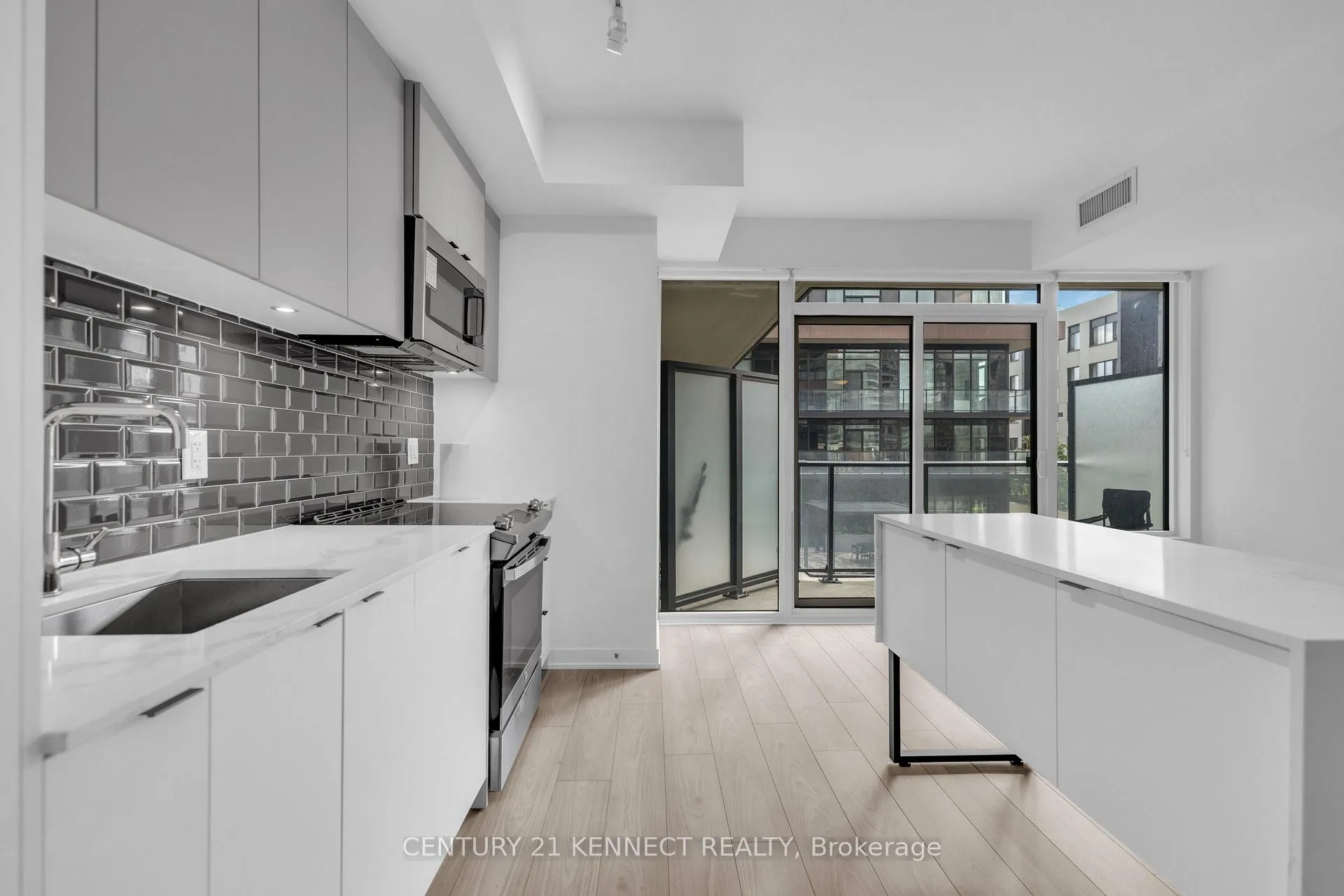 Photo 11 of Unit 307, 285 Dufferin Street, Toronto, South Parkdale — HOMEH