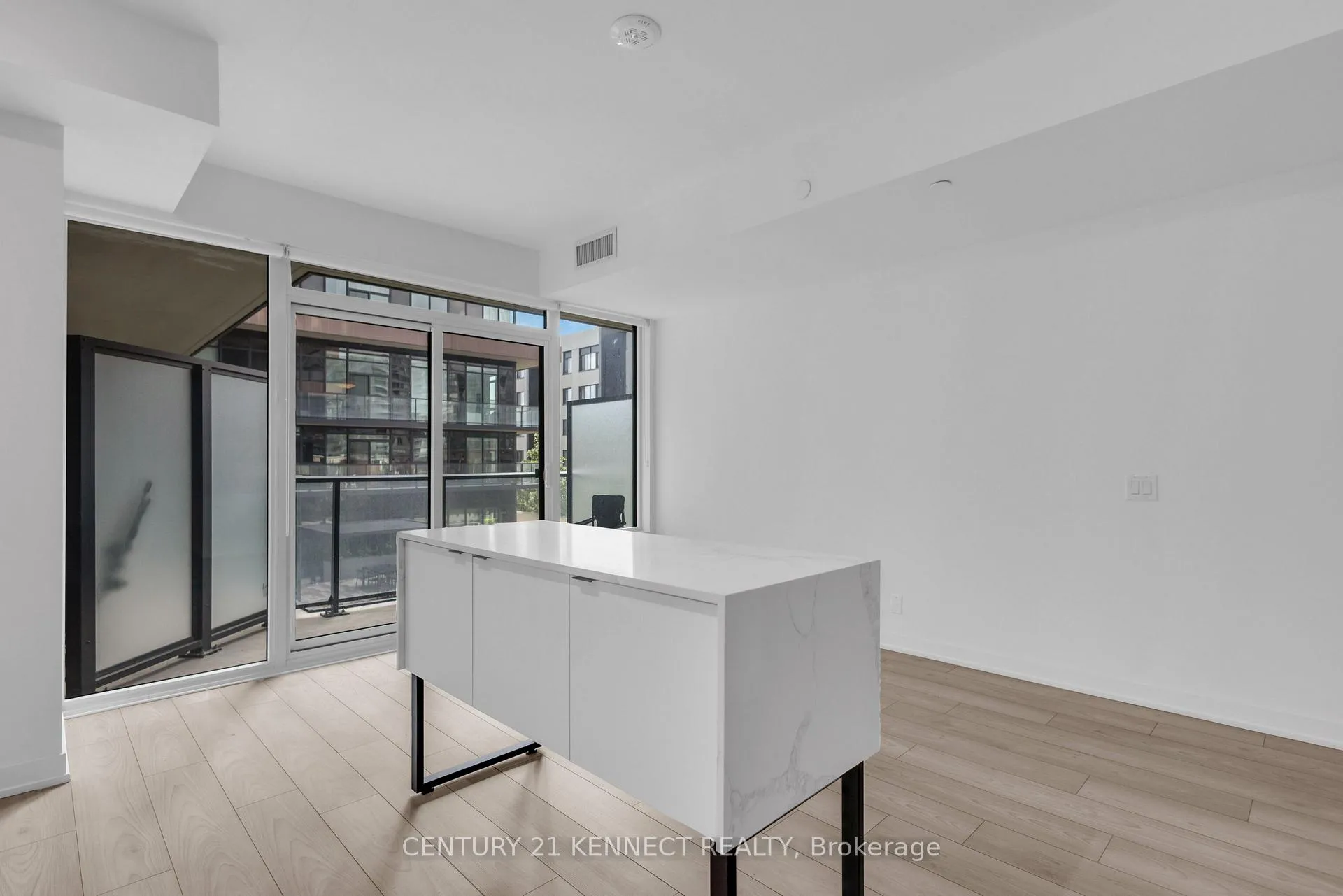 Photo 12 of Unit 307, 285 Dufferin Street, Toronto, South Parkdale — HOMEH