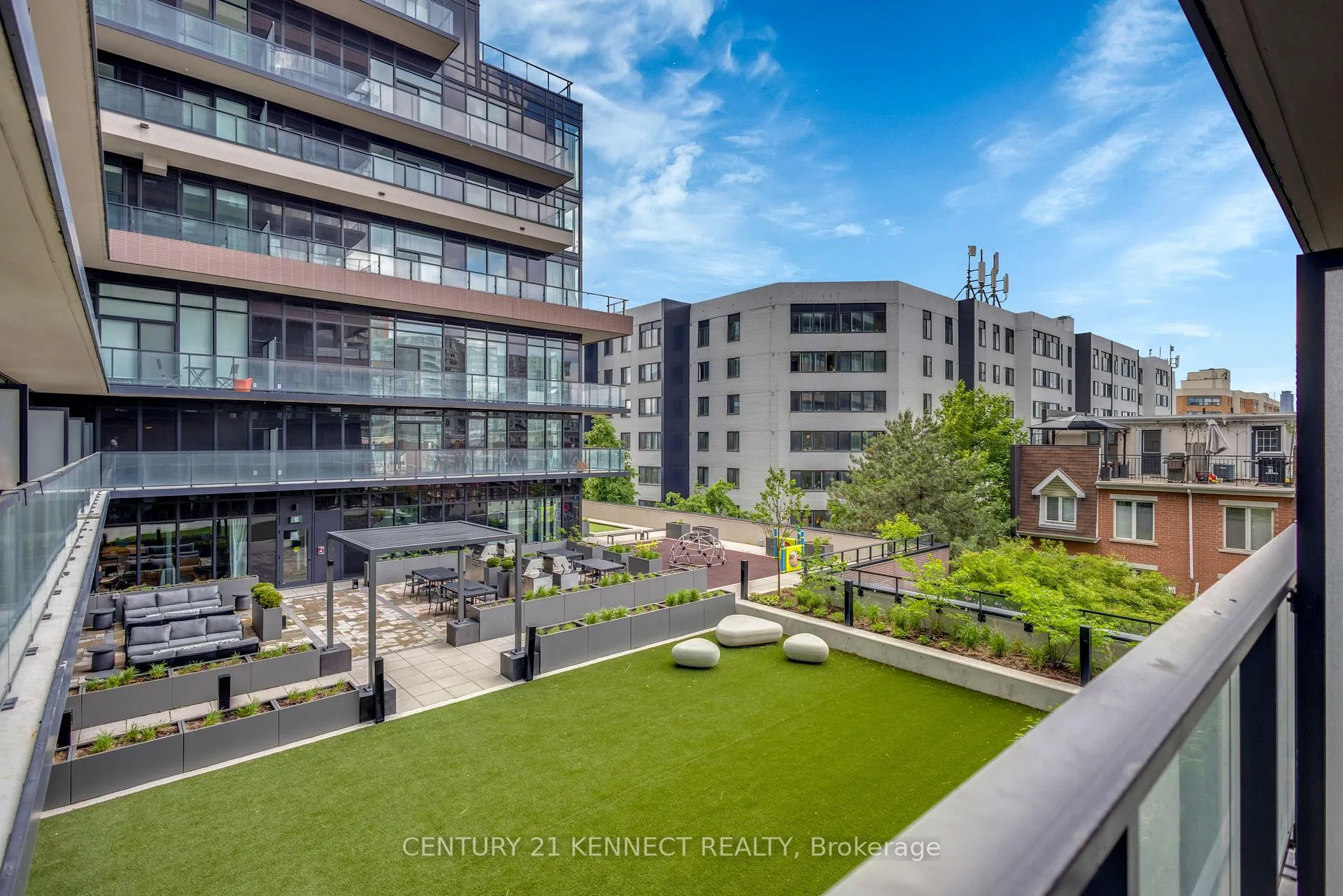 Photo 22 of Unit 307, 285 Dufferin Street, Toronto, South Parkdale — HOMEH