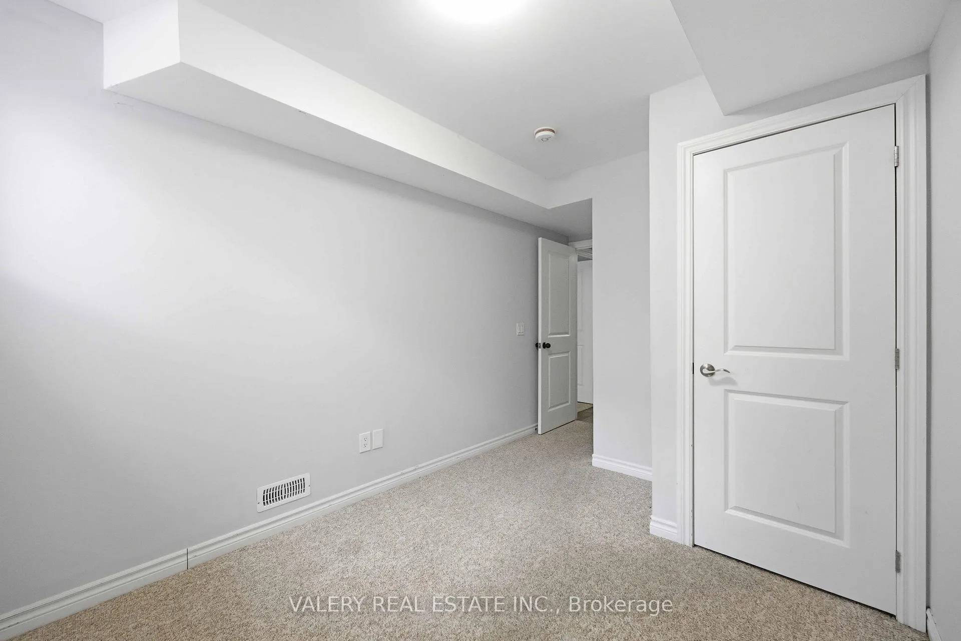 Photo 27 of Unit 14, 250 Penetanguishene Road, Barrie, Georgian Drive — HOMEH
