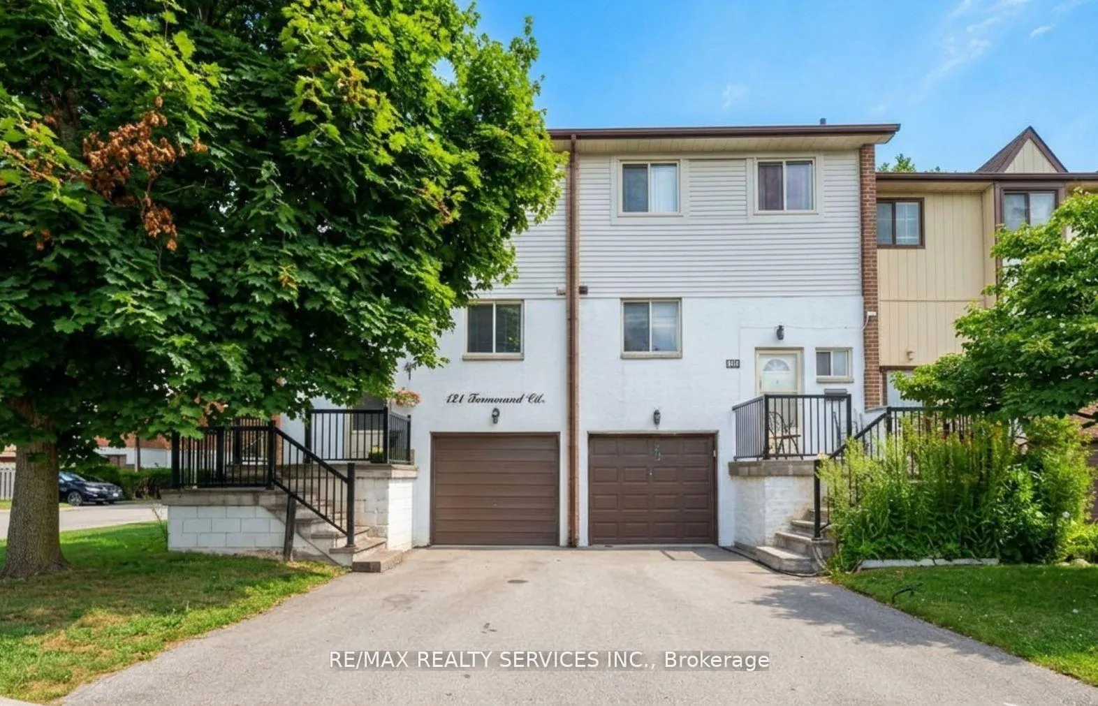 Front of Unit 124, 124 Baronwood Court