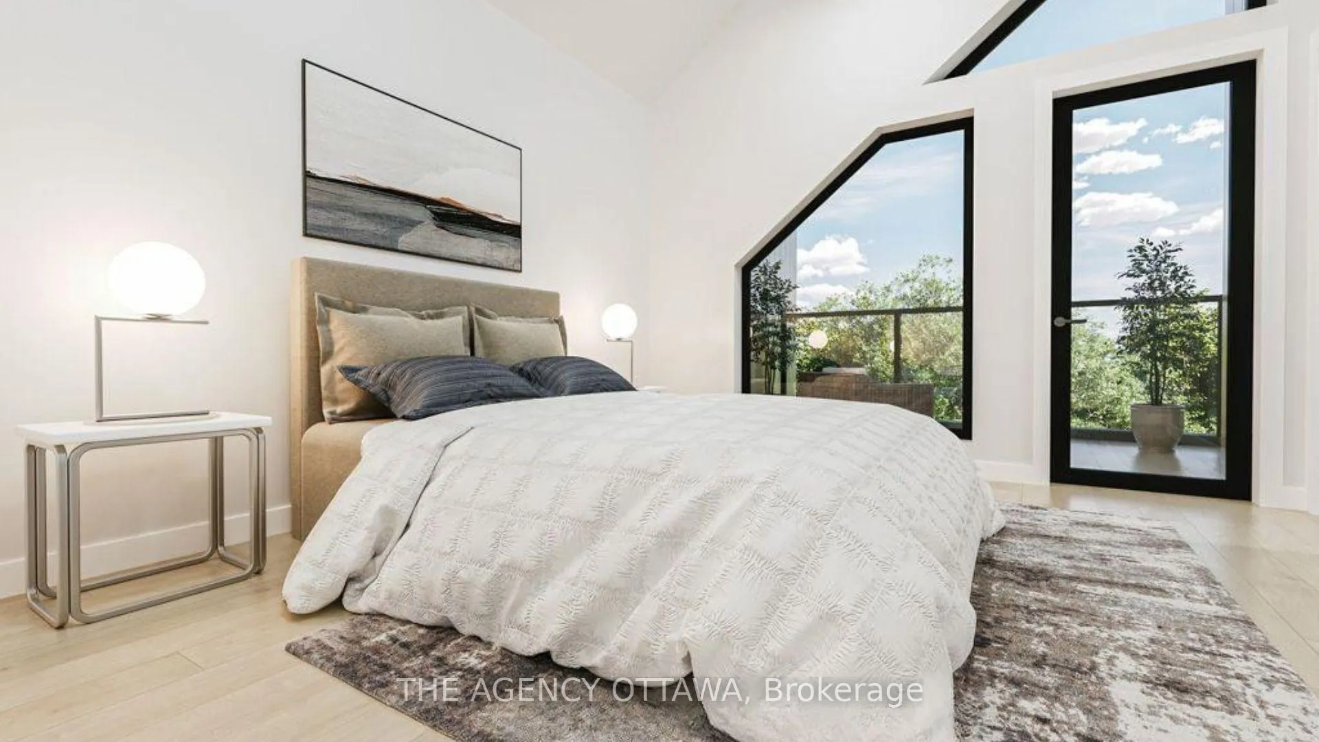 Photo 10 of 525 Adventure Private, Ottawa, Mooneys Bay/Riverside Park — HOMEH