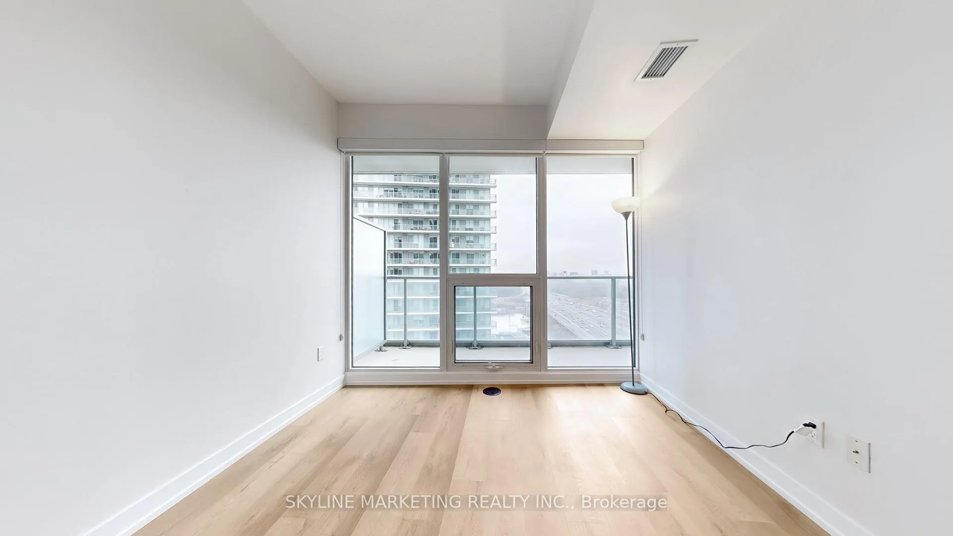 Photo 2 of Unit 1908, 115 McMahon Drive, North York, Bayview Village — HOMEH