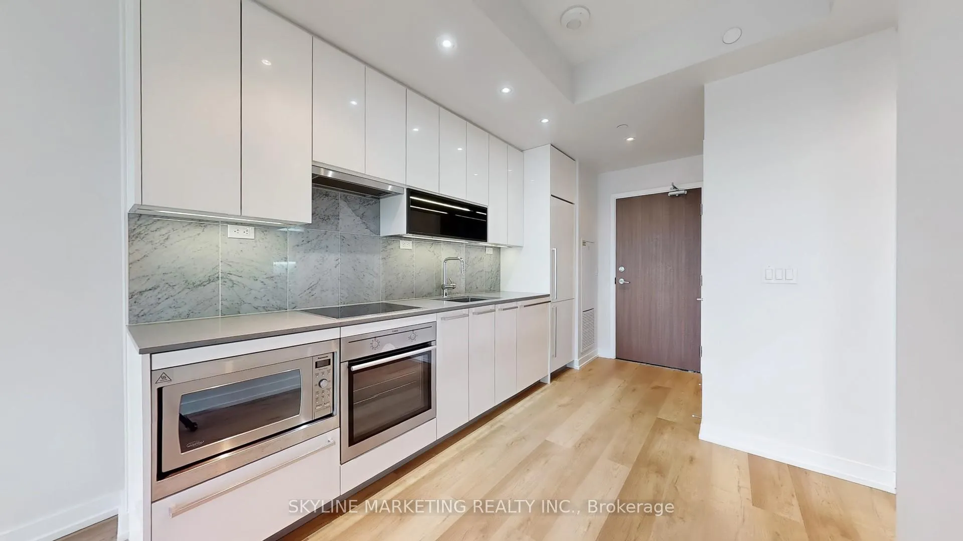 Photo 8 of Unit 1908, 115 McMahon Drive, North York, Bayview Village — HOMEH