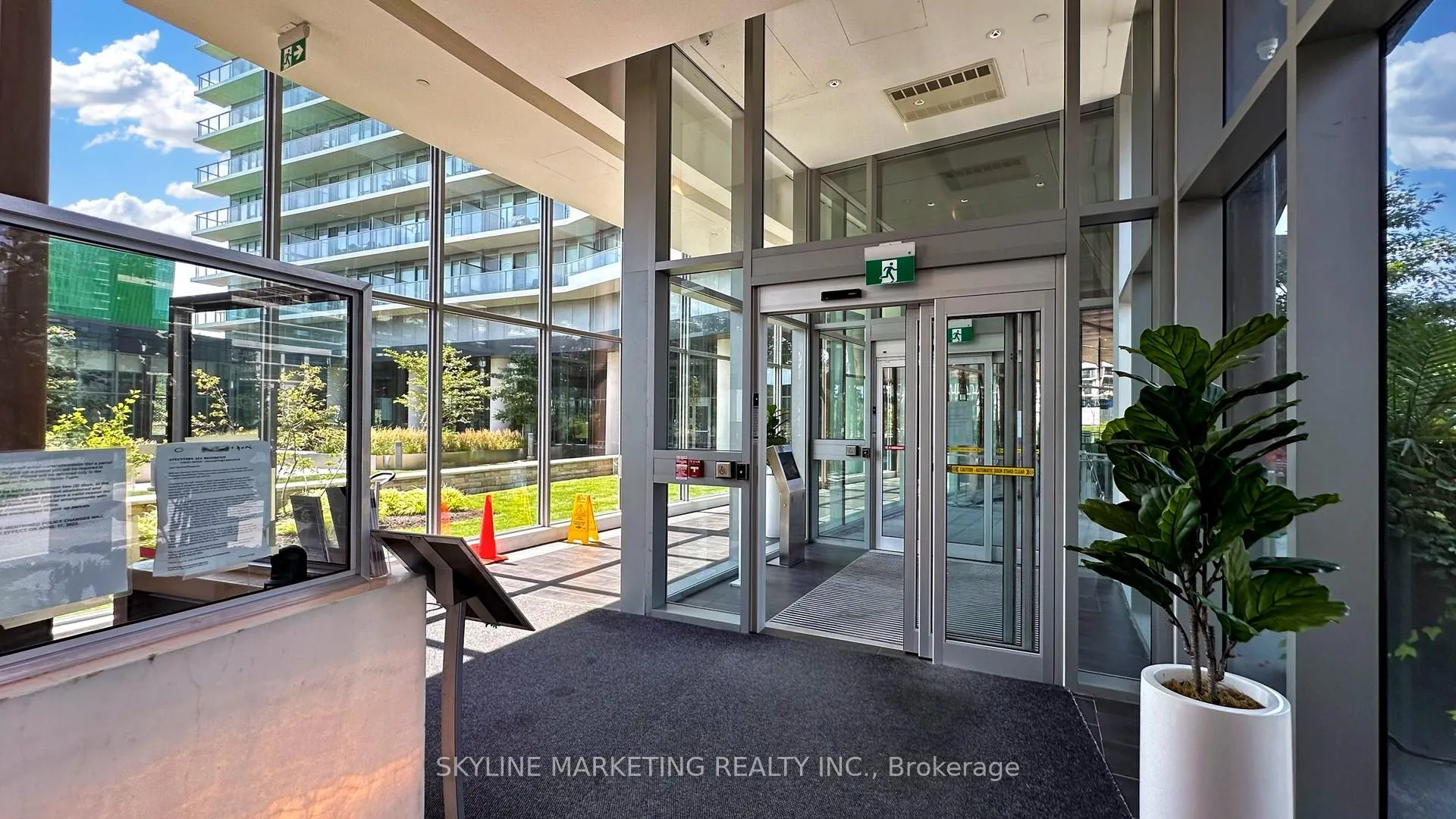 Photo 19 of Unit 1908, 115 McMahon Drive, North York, Bayview Village — HOMEH
