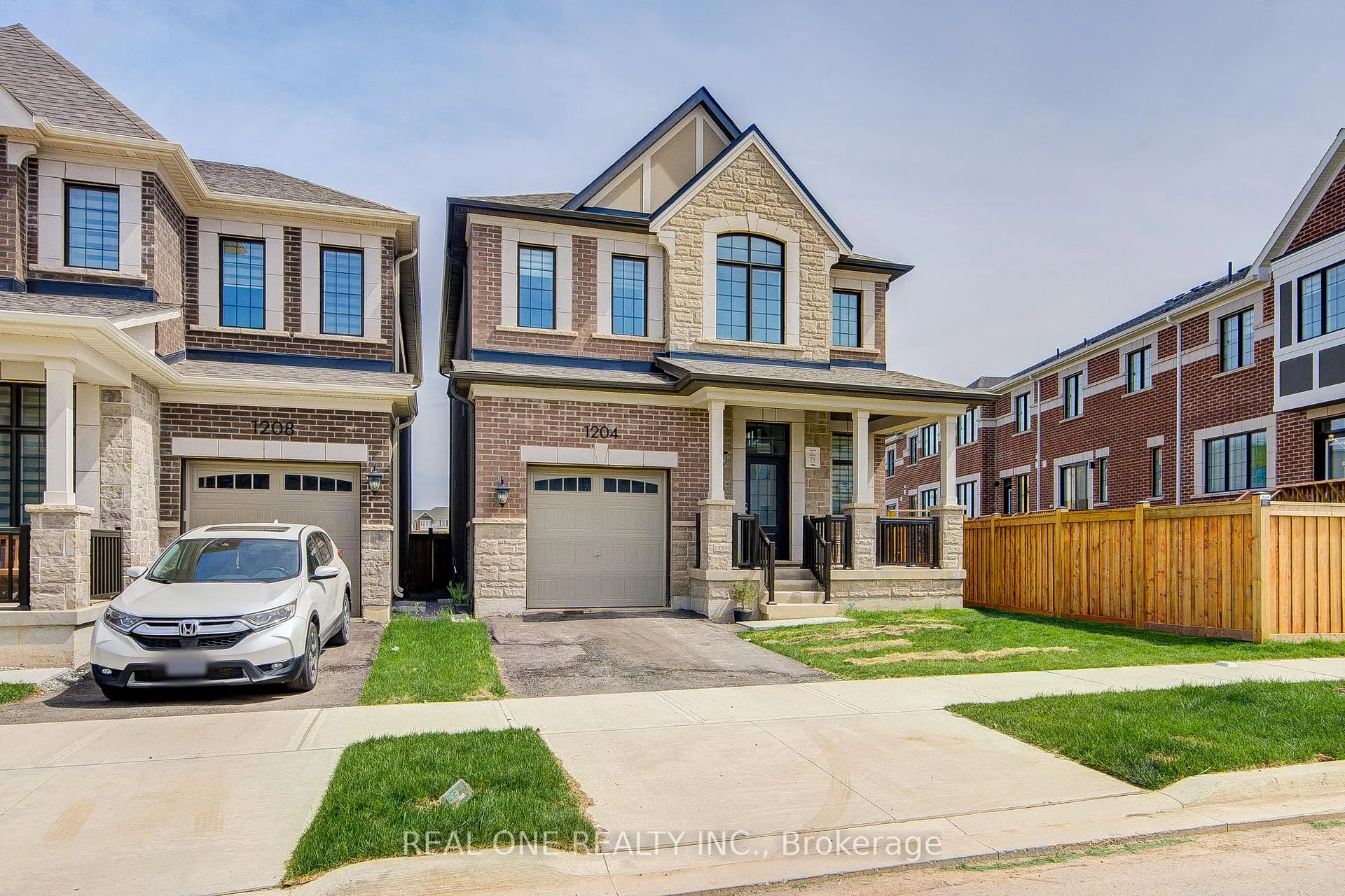 Front of Unit Main (Upper Level), 1204 Onyx Trail