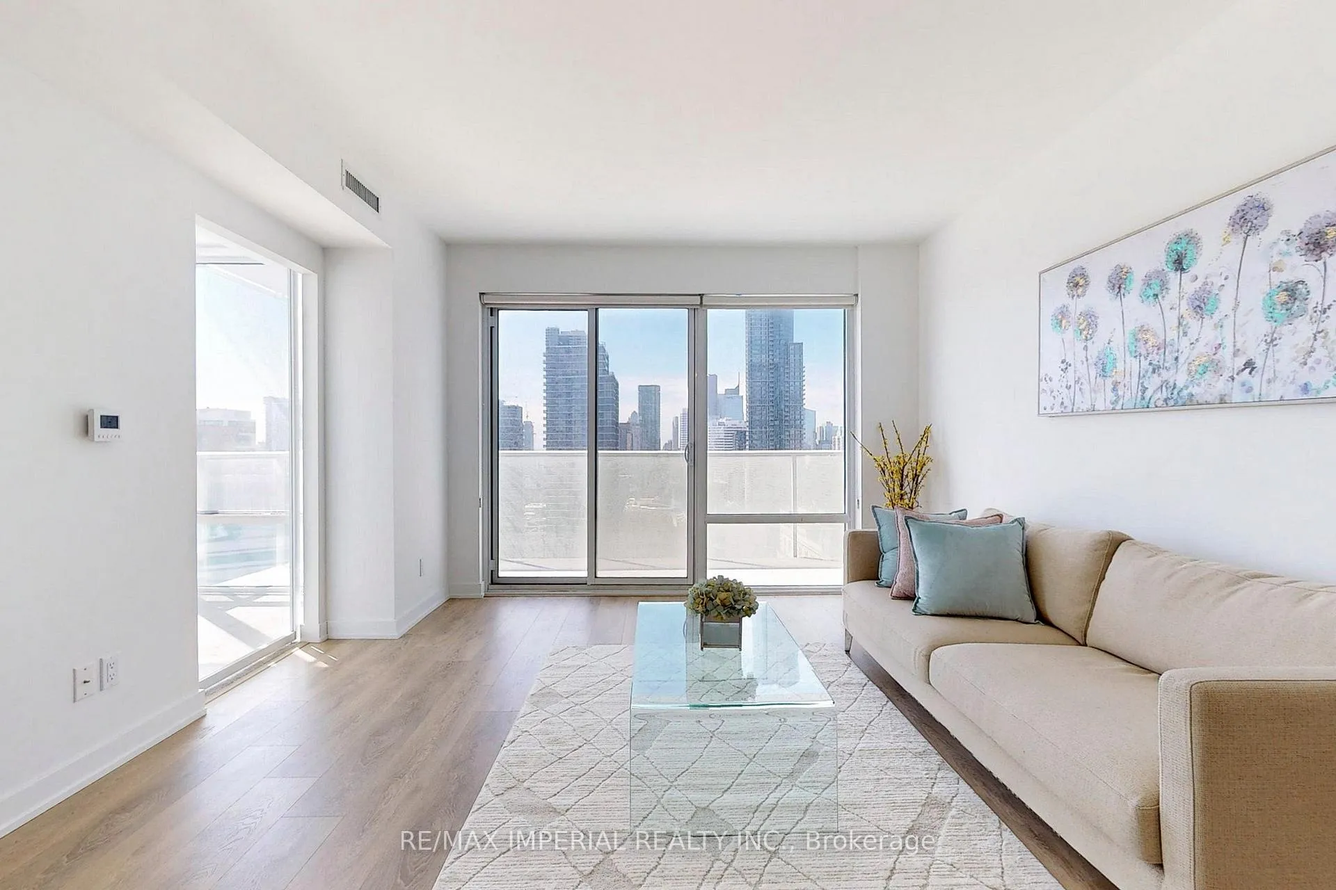 Photo 9 of Unit 2409, 501 Yonge Street, Toronto, Church-Yonge Corridor — HOMEH