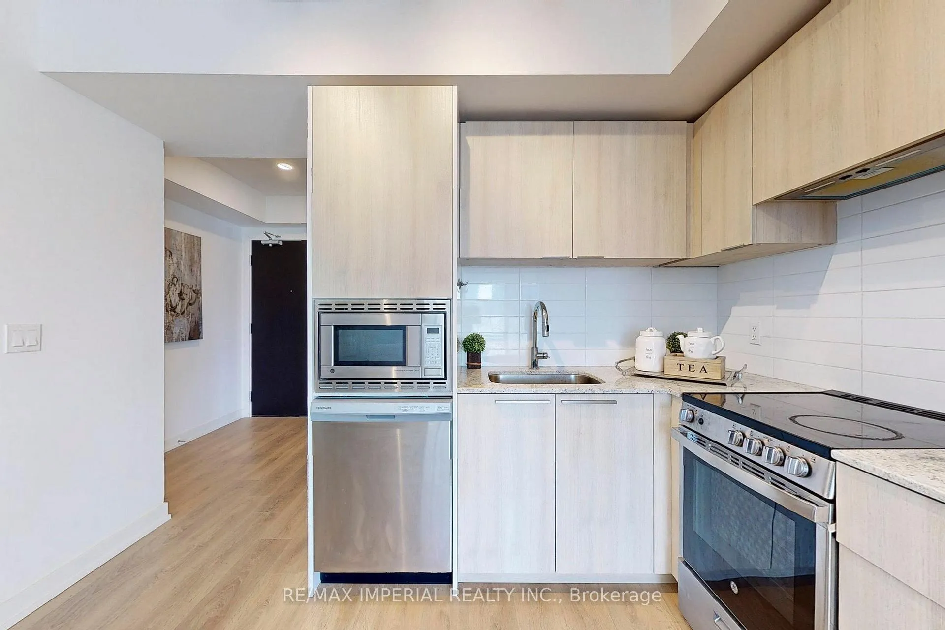 Photo 14 of Unit 2409, 501 Yonge Street, Toronto, Church-Yonge Corridor — HOMEH