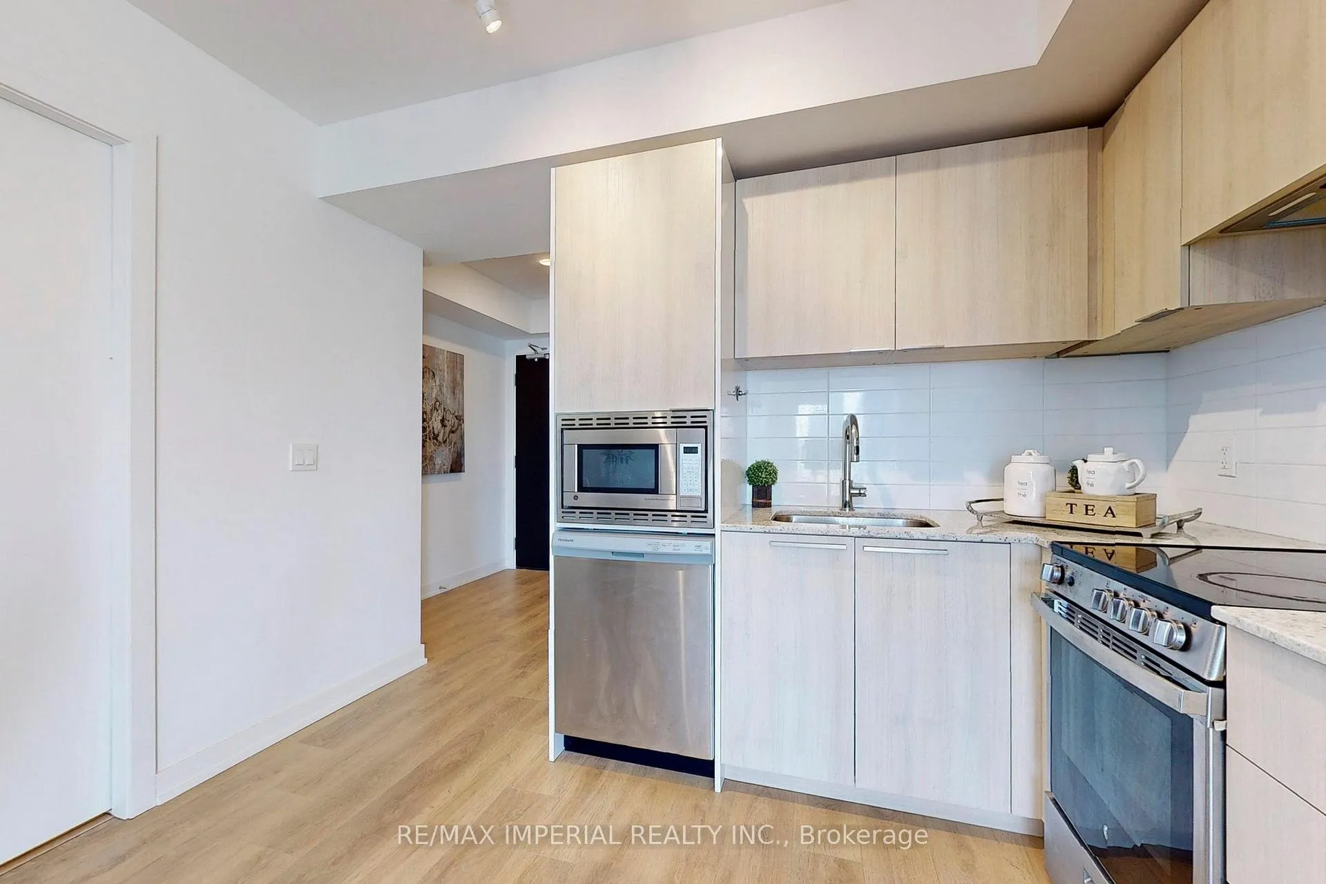 Photo 15 of Unit 2409, 501 Yonge Street, Toronto, Church-Yonge Corridor — HOMEH