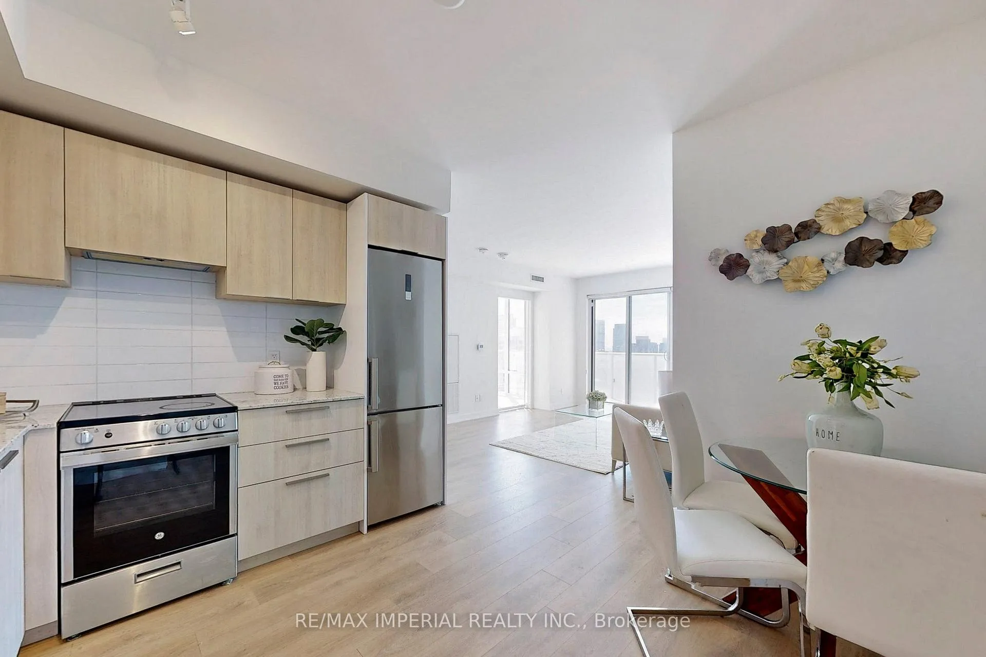 Photo 17 of Unit 2409, 501 Yonge Street, Toronto, Church-Yonge Corridor — HOMEH