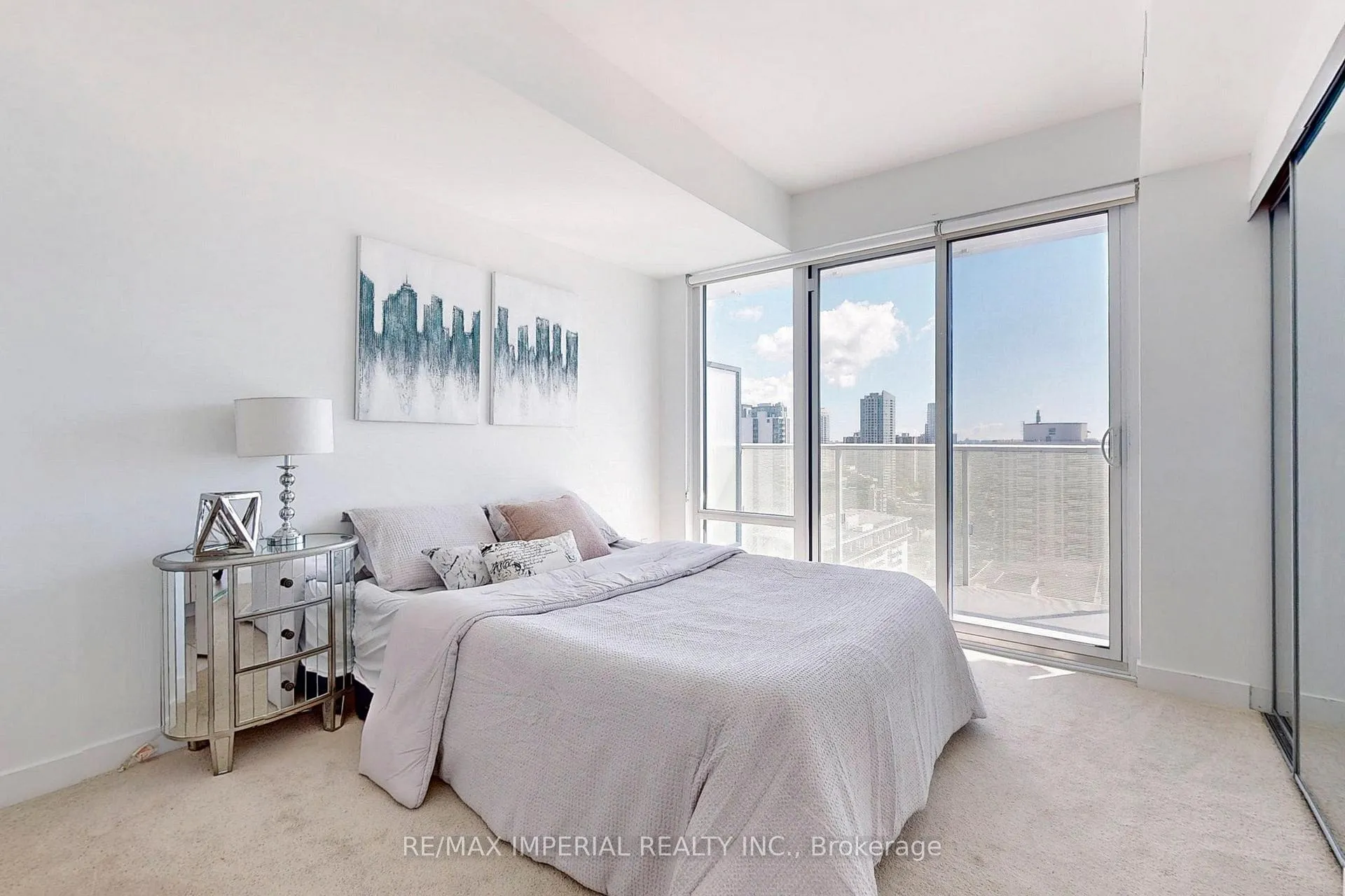 Photo 19 of Unit 2409, 501 Yonge Street, Toronto, Church-Yonge Corridor — HOMEH