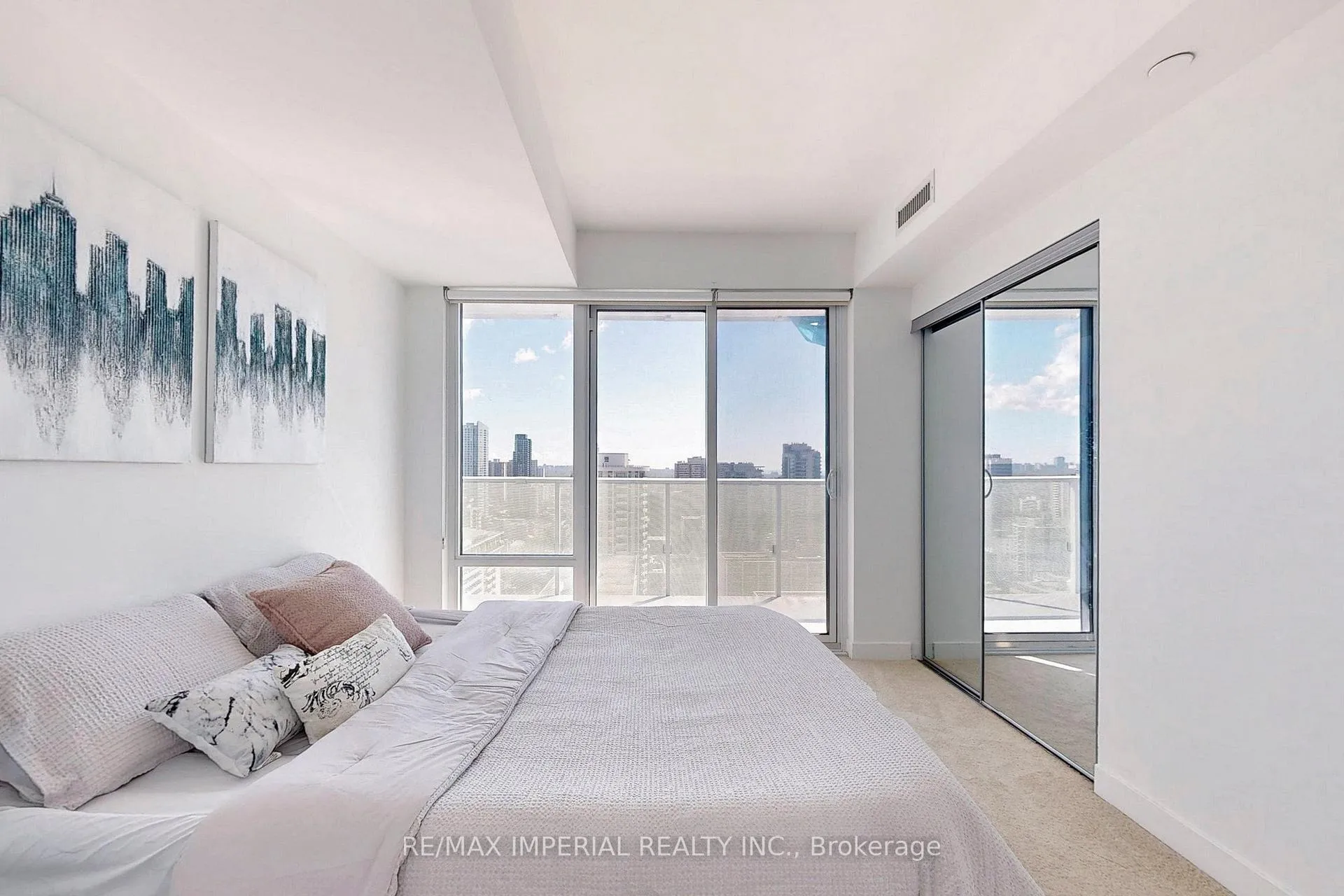 Photo 21 of Unit 2409, 501 Yonge Street, Toronto, Church-Yonge Corridor — HOMEH