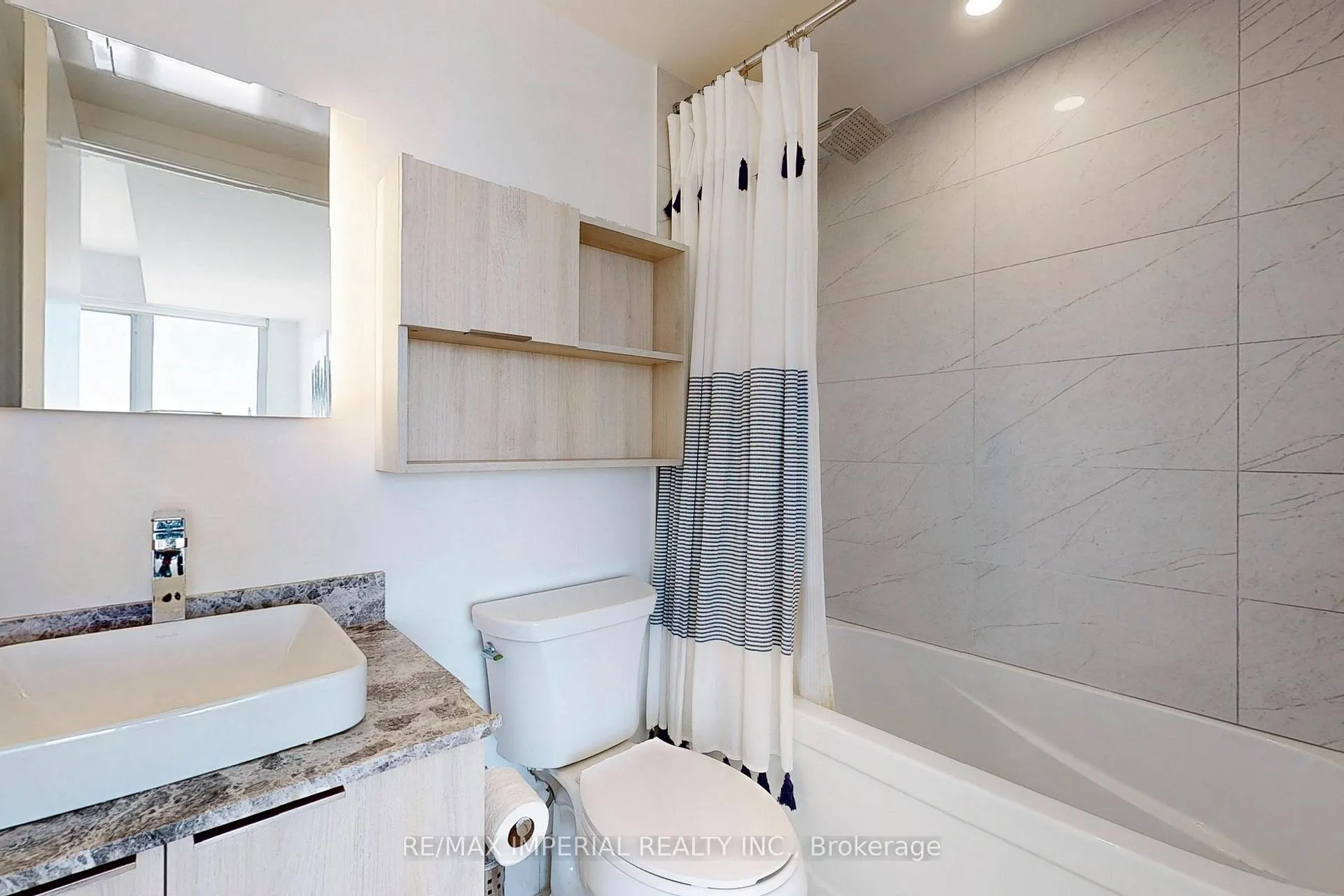 Photo 22 of Unit 2409, 501 Yonge Street, Toronto, Church-Yonge Corridor — HOMEH
