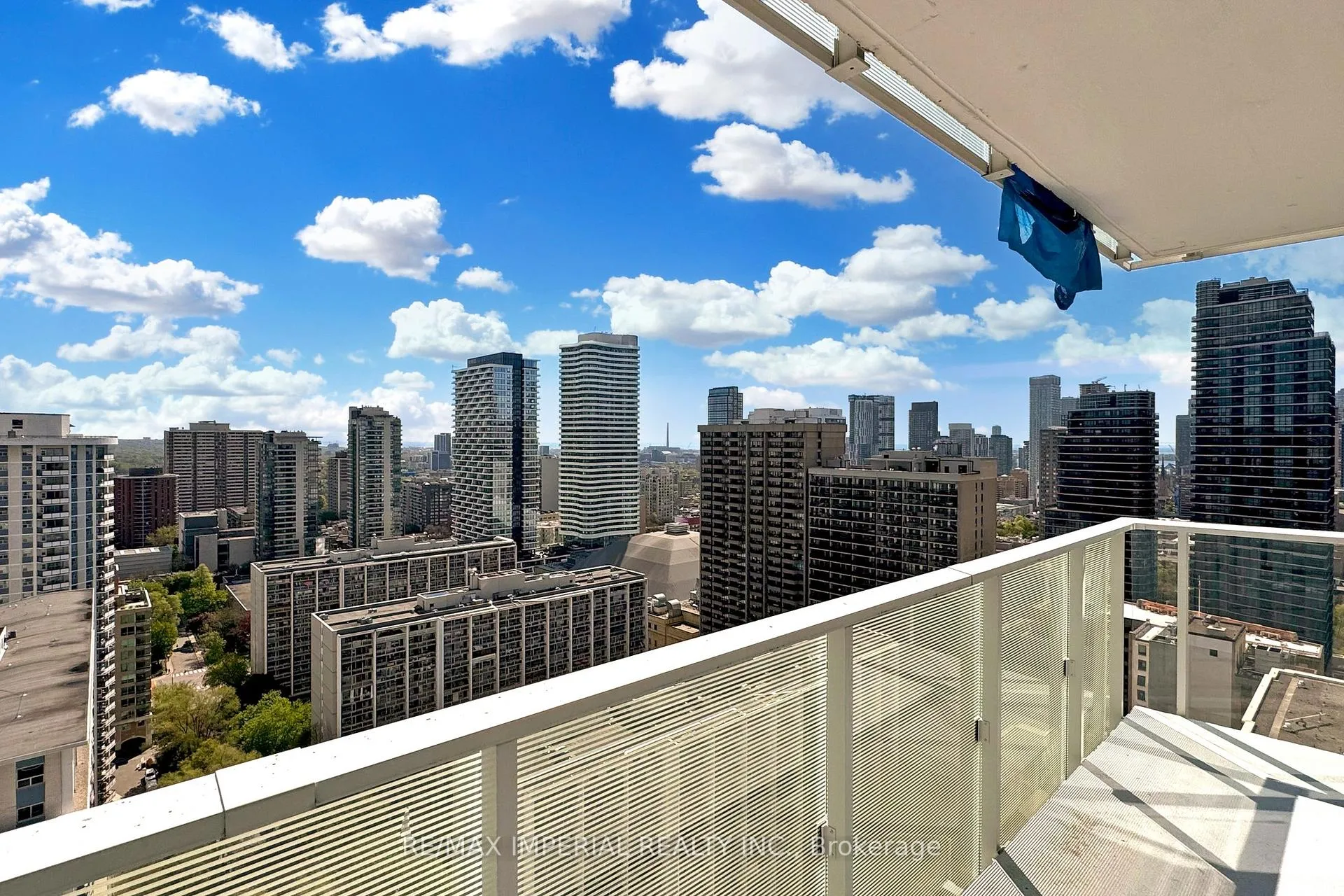 Photo 31 of Unit 2409, 501 Yonge Street, Toronto, Church-Yonge Corridor — HOMEH