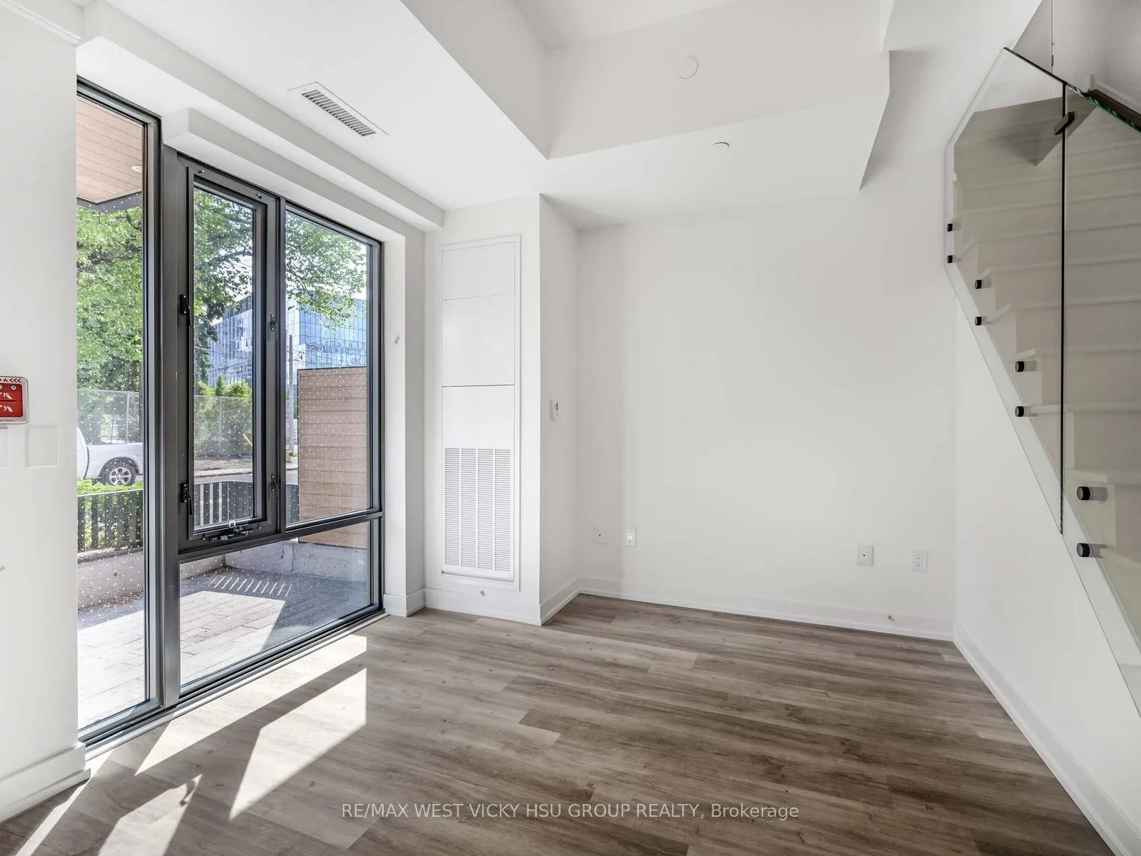 Photo 6 of Unit TH105 #6, 28 Eastern Avenue, Toronto, Moss Park — HOMEH