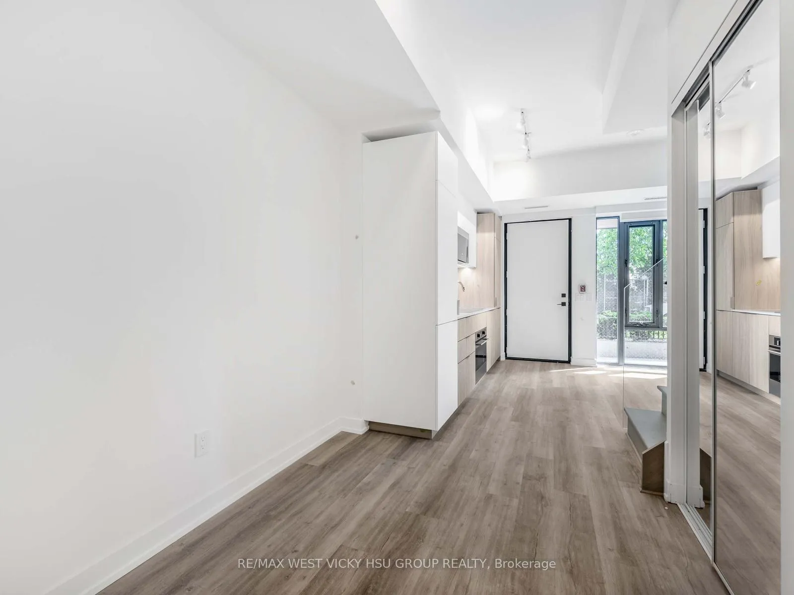 Photo 8 of Unit TH105 #6, 28 Eastern Avenue, Toronto, Moss Park — HOMEH