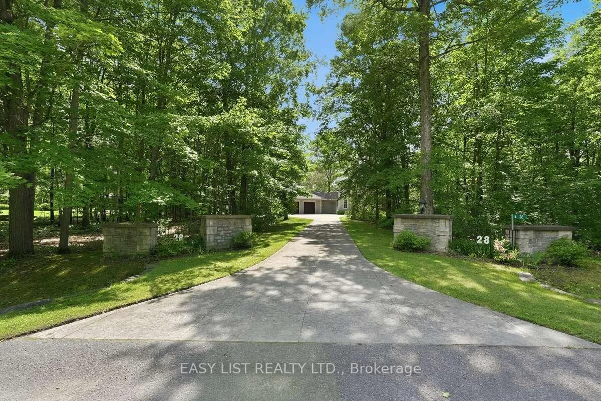 Photo 2 of 28 Marchbrook Circle, Ottawa, Kanata - Rural Kanata (Central) — HOMEH