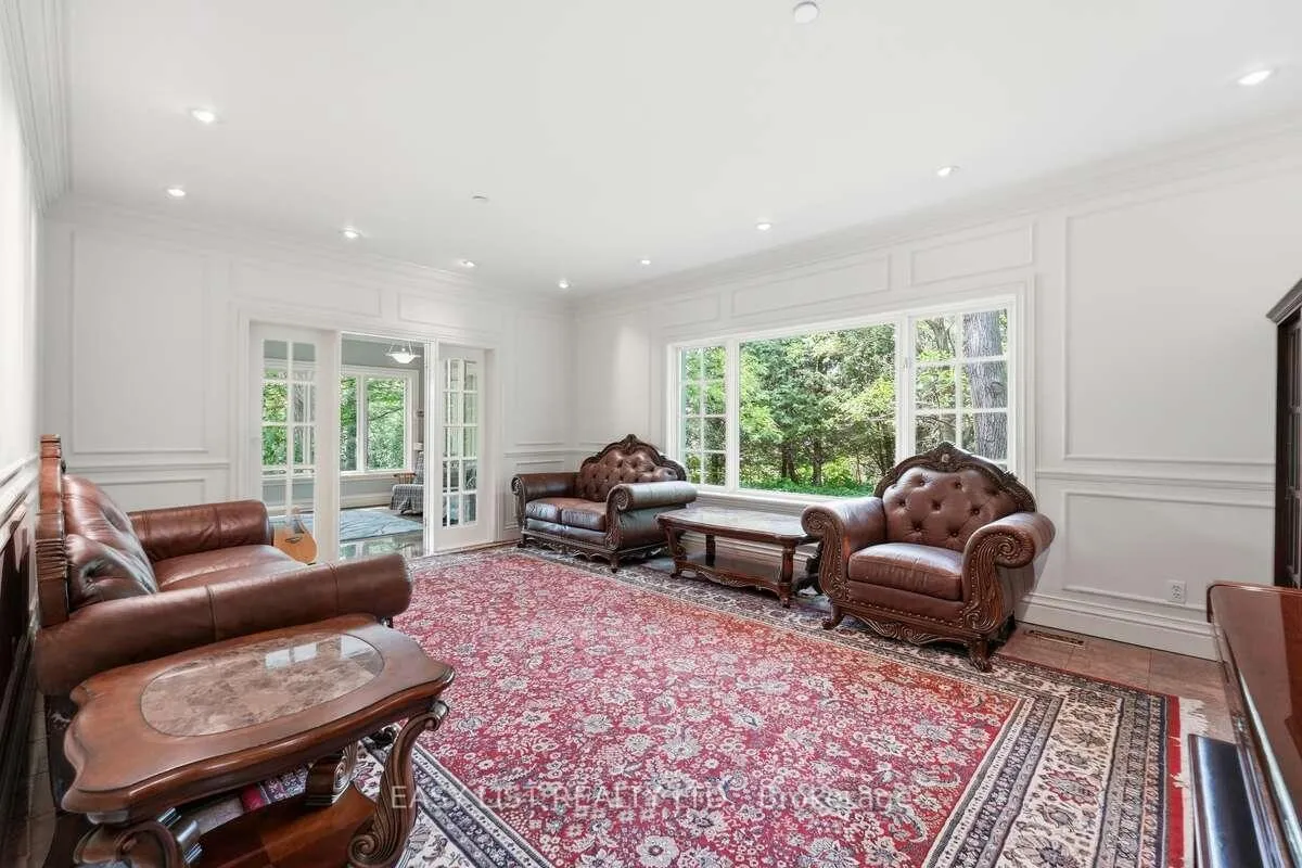 Photo 13 of 28 Marchbrook Circle, Ottawa, Kanata - Rural Kanata (Central) — HOMEH
