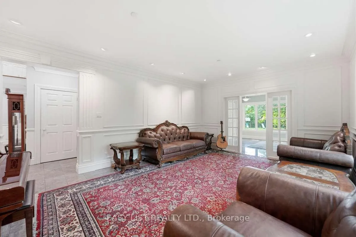 Photo 14 of 28 Marchbrook Circle, Ottawa, Kanata - Rural Kanata (Central) — HOMEH