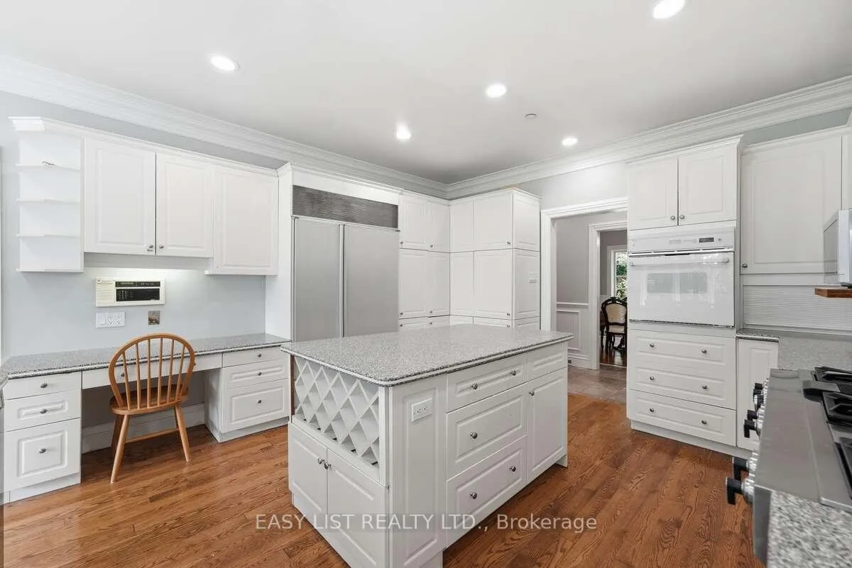 Photo 19 of 28 Marchbrook Circle, Ottawa, Kanata - Rural Kanata (Central) — HOMEH