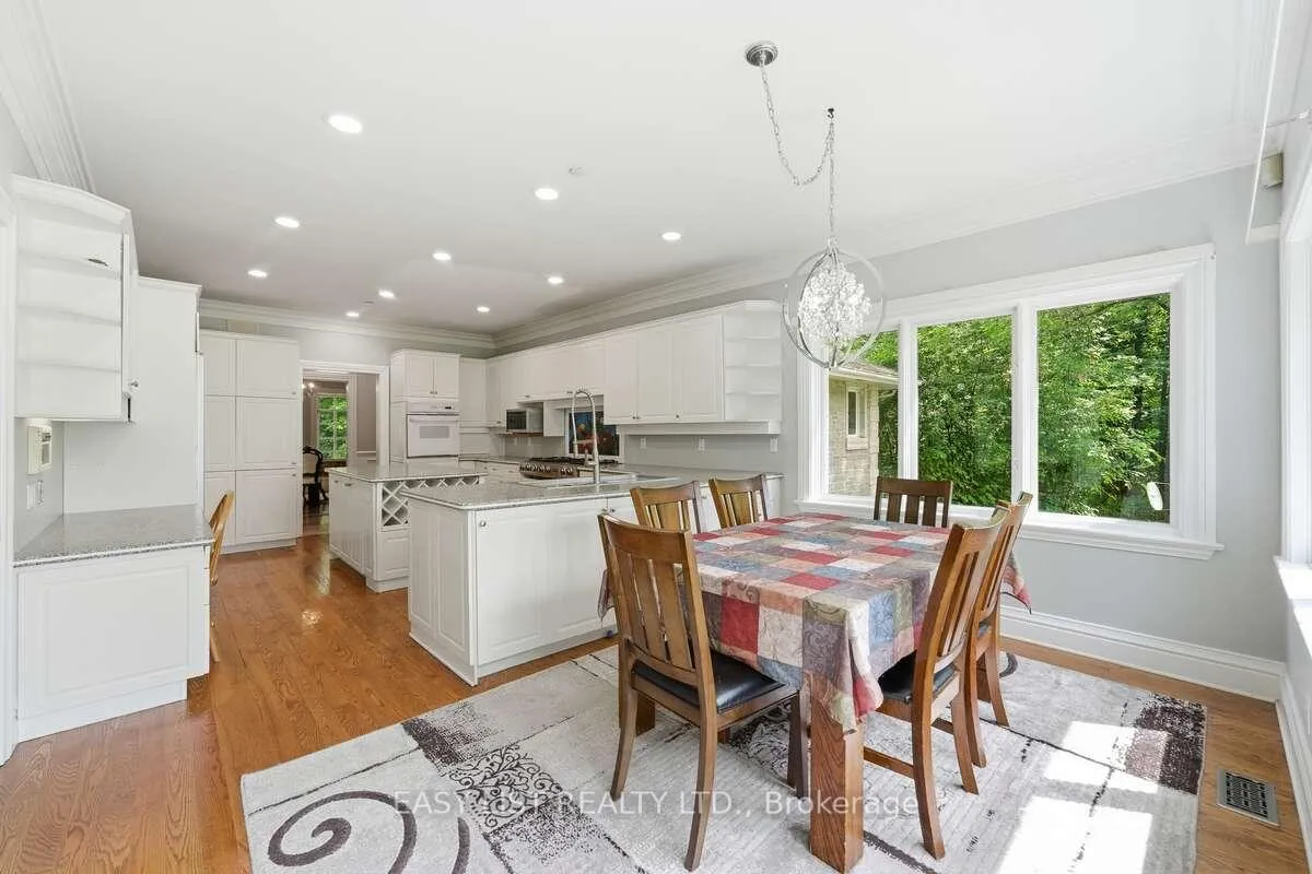 Photo 22 of 28 Marchbrook Circle, Ottawa, Kanata - Rural Kanata (Central) — HOMEH