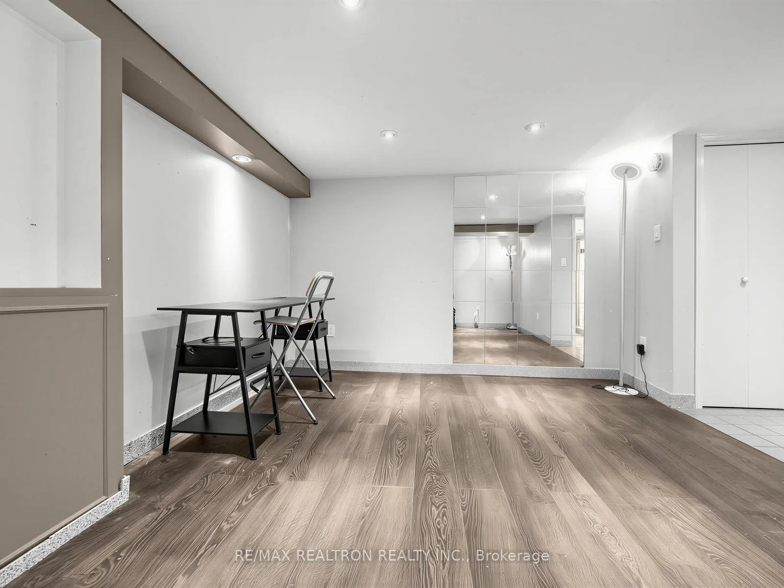 Photo 8 of 425 Clinton Street, Toronto, The Annex — HOMEH