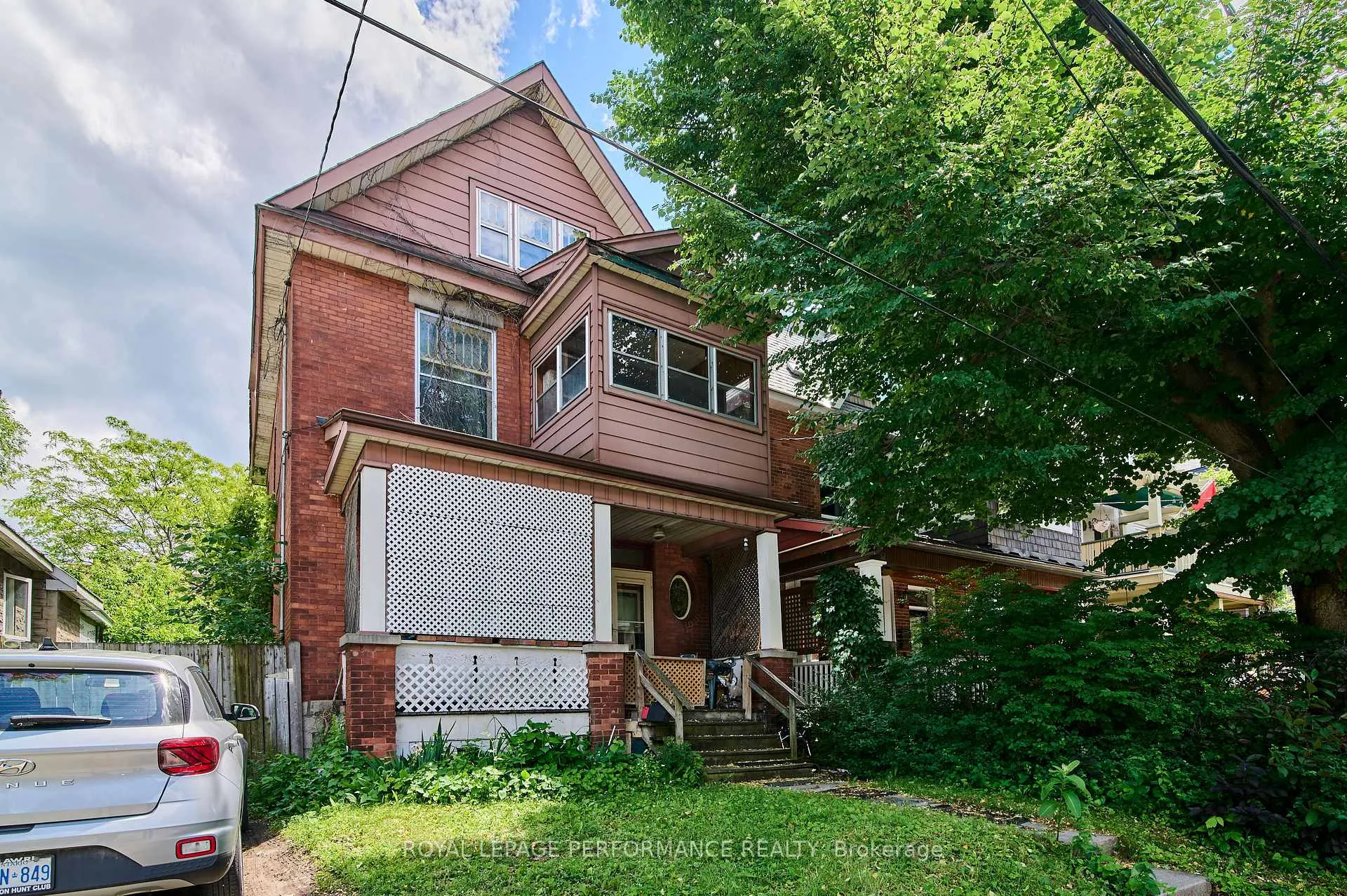 Photo 2 of 6 Ossington Avenue, Ottawa, Old Ottawa South — HOMEH