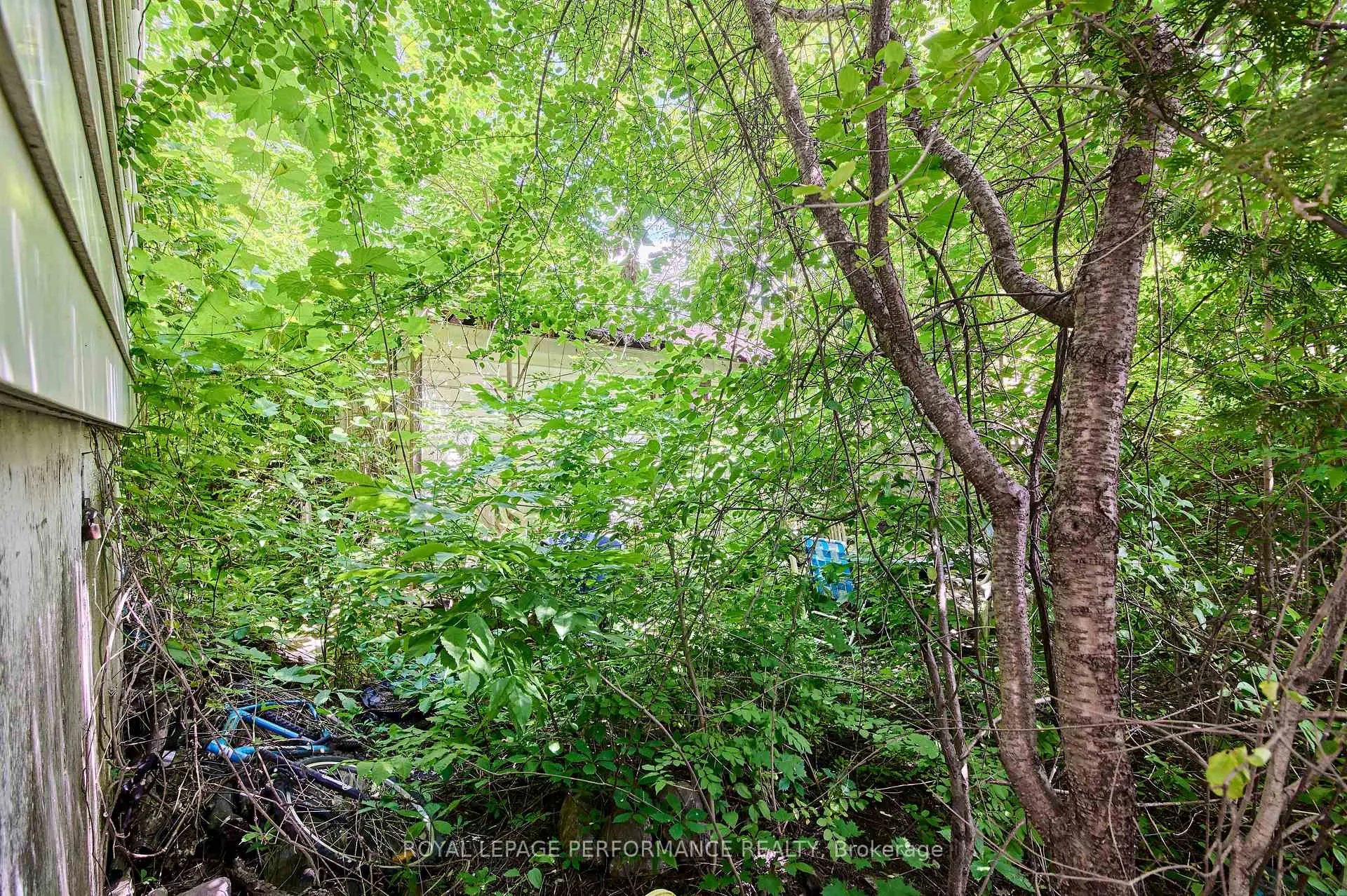 Photo 3 of 6 Ossington Avenue, Ottawa, Old Ottawa South — HOMEH