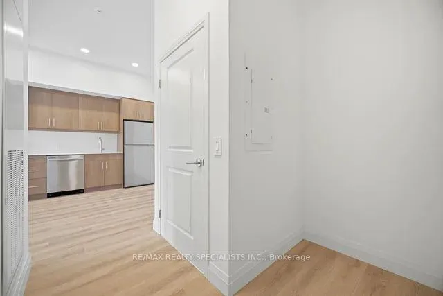 Photo 12 of Unit 103, 1333 Weber Street E, Kitchener, Stanley Park — HOMEH