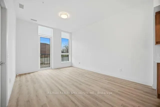 Photo 22 of Unit 103, 1333 Weber Street E, Kitchener, Stanley Park — HOMEH
