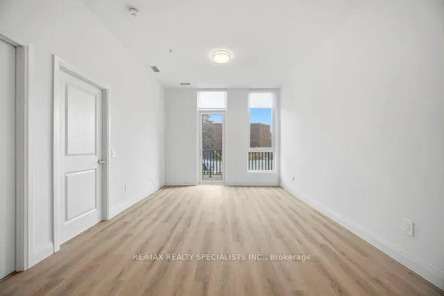 Photo 24 of Unit 103, 1333 Weber Street E, Kitchener, Stanley Park — HOMEH