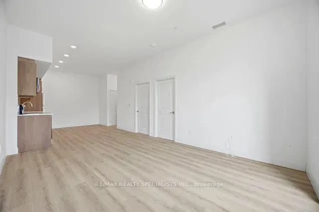Photo 25 of Unit 103, 1333 Weber Street E, Kitchener, Stanley Park — HOMEH