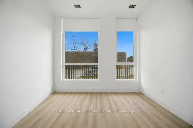 Photo 28 of Unit 103, 1333 Weber Street E, Kitchener, Stanley Park — HOMEH