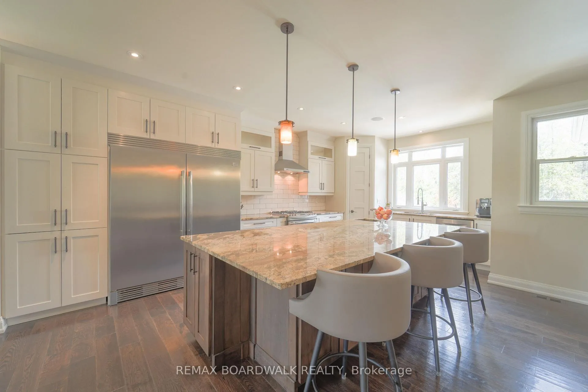 Photo 9 of 49 Sawgrass Circle, Ottawa, Remainder of Stittsville & Area — HOMEH