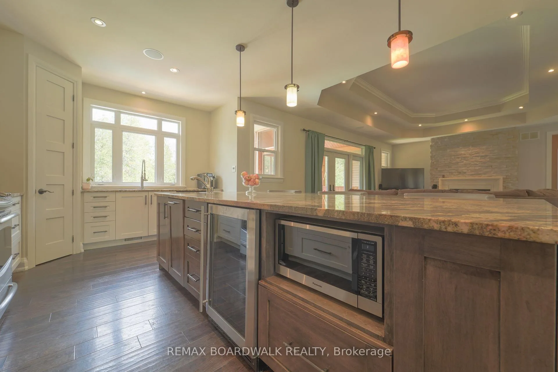 Photo 11 of 49 Sawgrass Circle, Ottawa, Remainder of Stittsville & Area — HOMEH