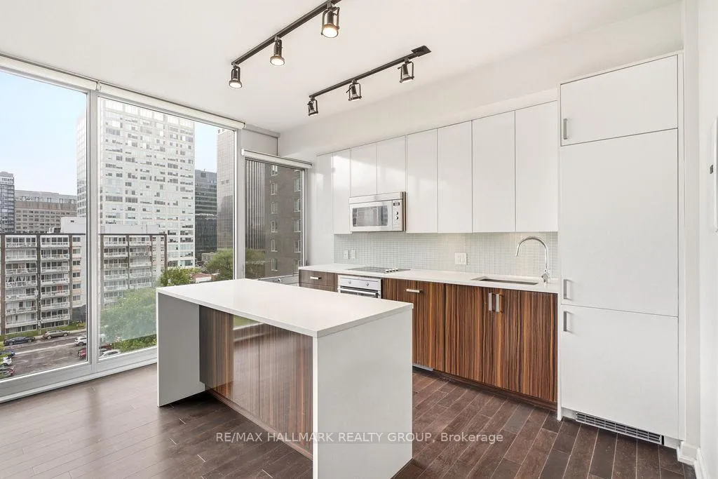Photo 10 of Unit 701, 300 Lisgar Street, Ottawa, Ottawa Centre — HOMEH