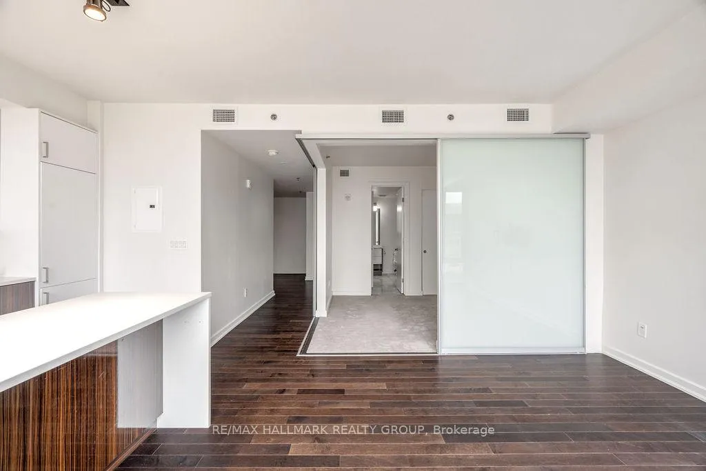 Photo 12 of Unit 701, 300 Lisgar Street, Ottawa, Ottawa Centre — HOMEH
