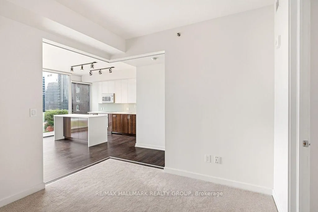 Photo 16 of Unit 701, 300 Lisgar Street, Ottawa, Ottawa Centre — HOMEH