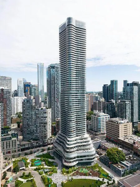 Front of Unit 2102, 11 Wellesley Street W