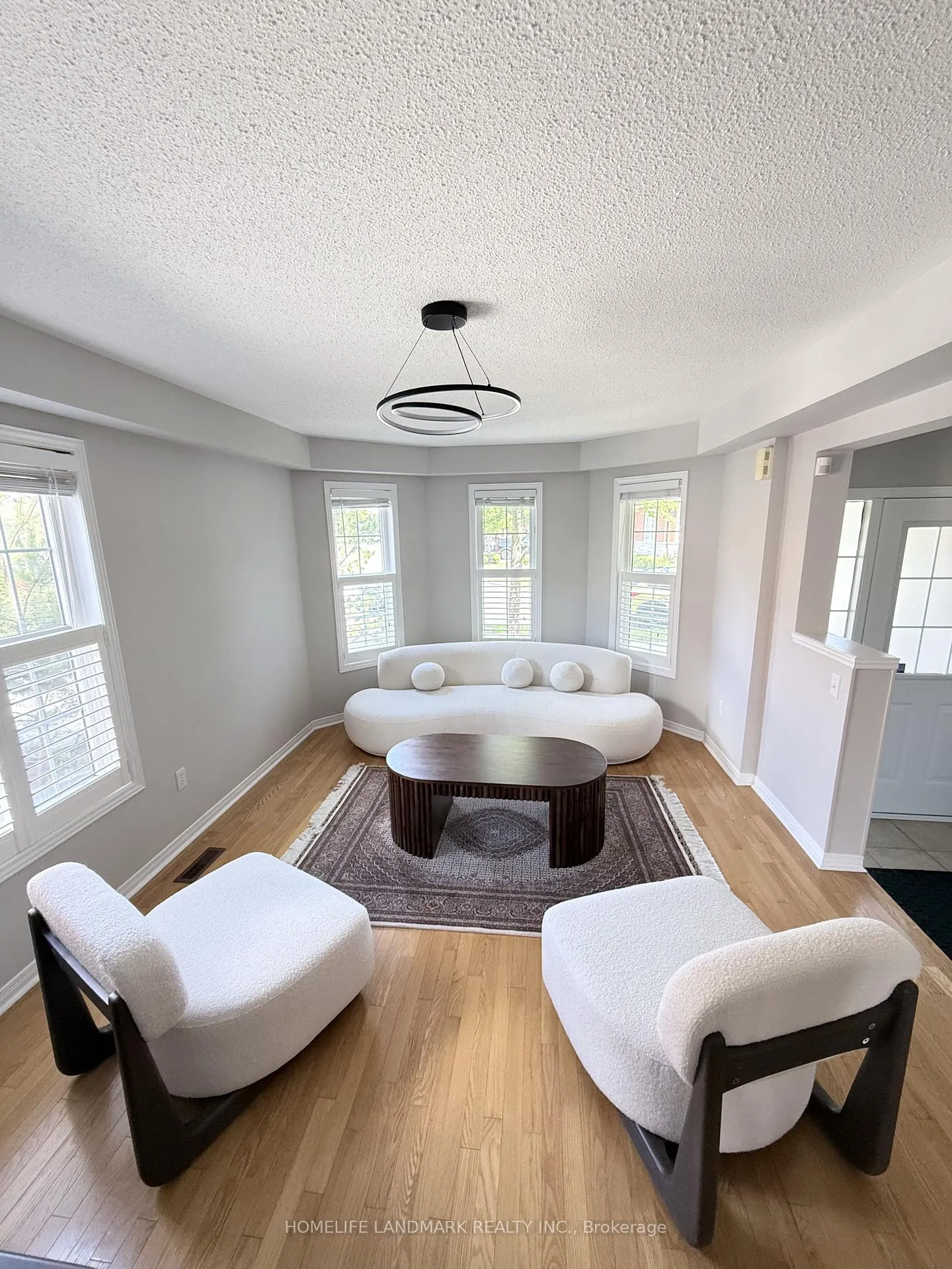 Photo 1 of 69 Selkirk Drive, Richmond Hill, Langstaff — HOMEH