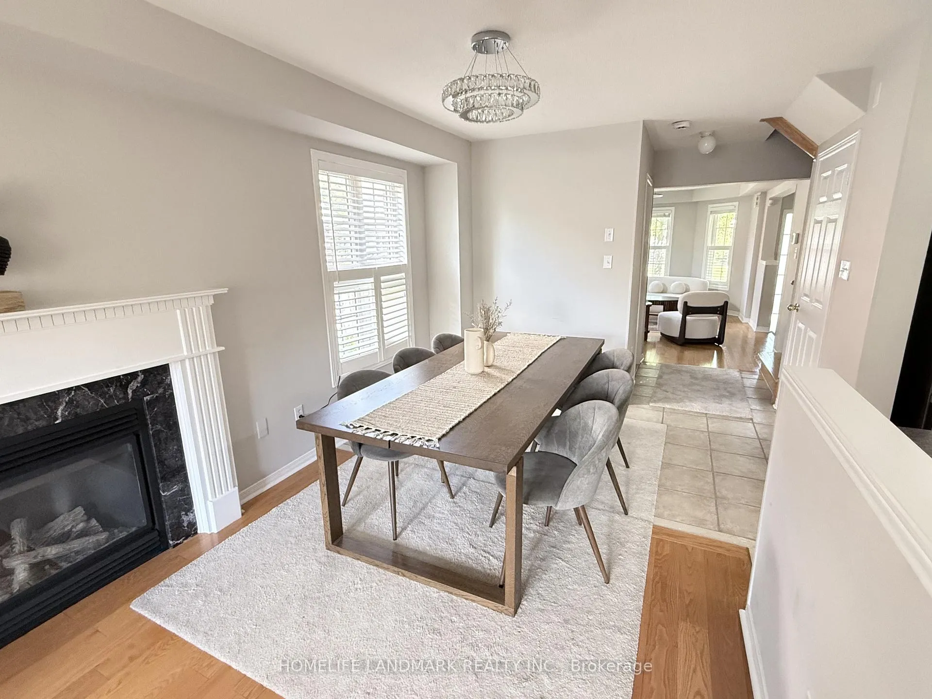 Photo 7 of 69 Selkirk Drive, Richmond Hill, Langstaff — HOMEH