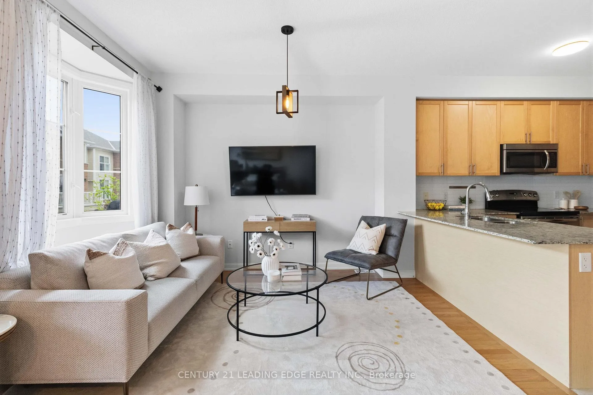 Photo 6 of Unit 106, 165 Hampshire Way, Milton, Dempsey — HOMEH